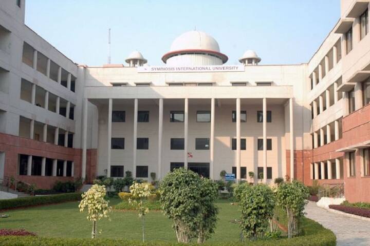 SCMS NOIDA campus photo 2