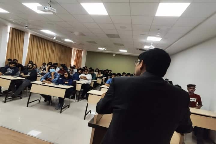 SCMS NOIDA campus photo 6