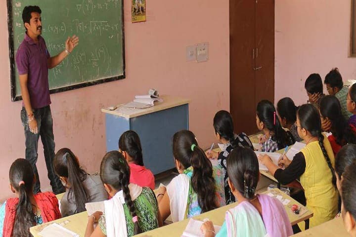 Shri Ramji Ravji Lalan College, Bhuj campus photo 2