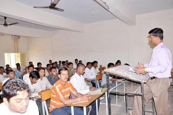Maharashtra College of Engineering, Nilanga campus photo 2