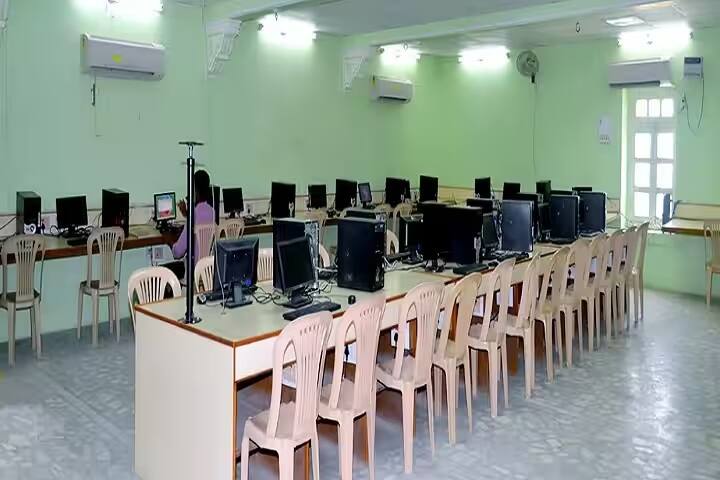 Seth Moti Lal PG College, Jhunjhunu campus photo 4