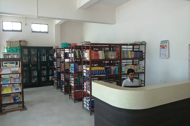 Kai Sau Sunitatai Eknathrao Dhakane Polytechnic College, Shevgaon campus photo 2