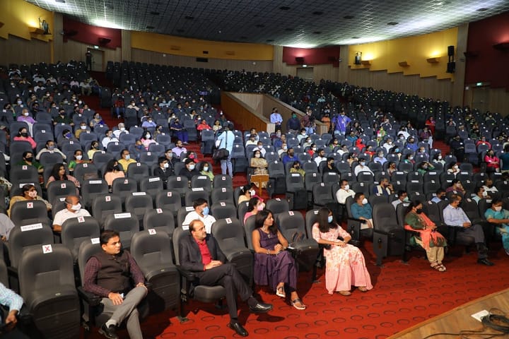 Faculty of Pharmacy, Maharaja Sayajirao University of Baroda, Vadodara campus photo 3