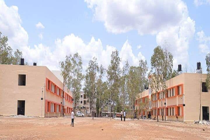 Shri Tulja Bhavani College of Engineering, Osmanabad campus photo 3