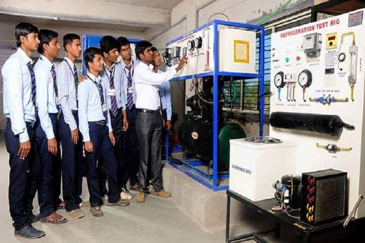 OM Polytechnic, Nagpur campus photo 2