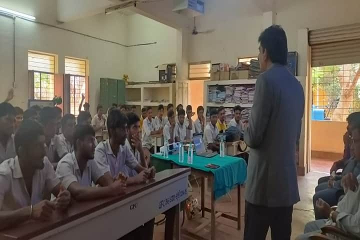 Government Polytechnic, Channapatna campus photo 4