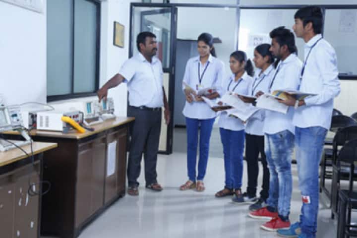 Nanasaheb Mahadik Polytechnic Institute, Sangli campus photo 6