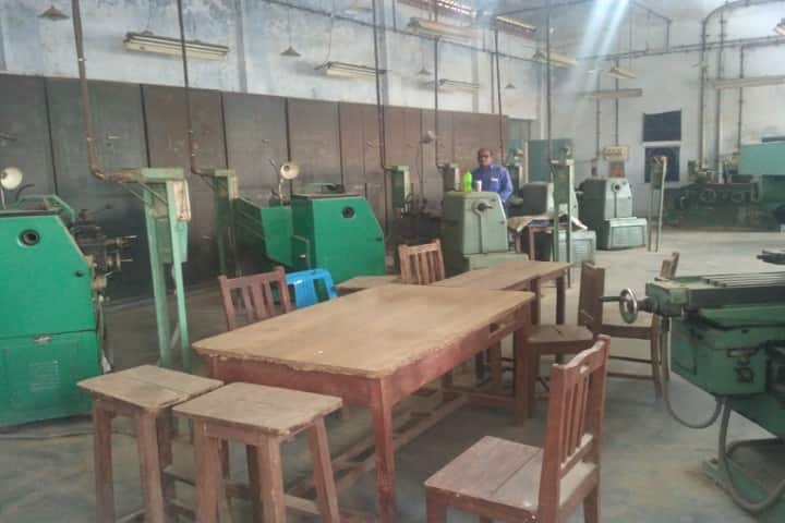 Government Polytechnic, Ghatampur campus photo 4