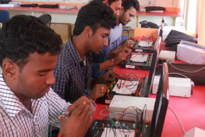 Triguna Sen School of Technology, Assam University, Silchar campus photo 4