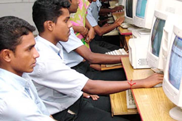Smt Fulehra Smarak College of Polytechnic, Ballia campus photo 3