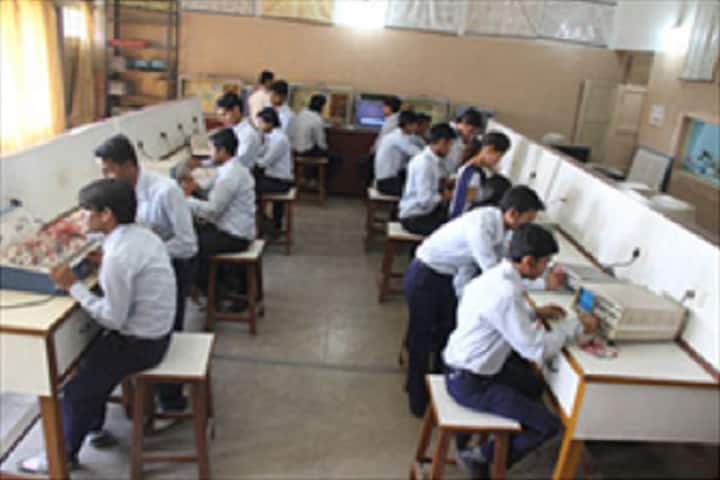 Government Polytechnic, Fatehpur campus photo 3
