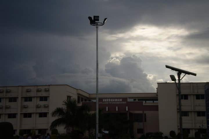 Vardhaman College of Engineering, Hyderabad campus photo 3