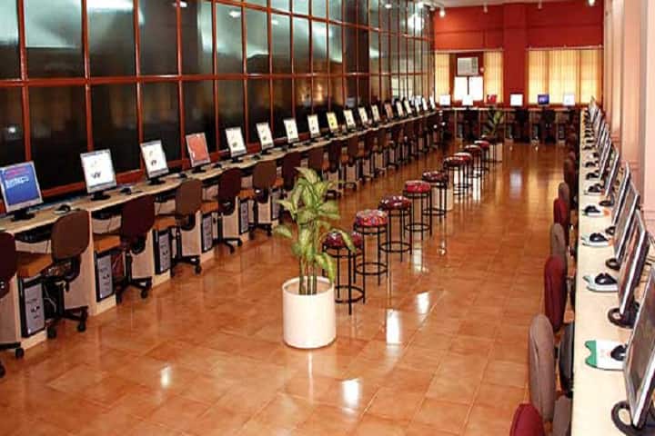 Institute of Radio Physics and Electronics, University of Calcutta, Kolkata campus photo 3