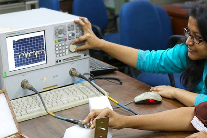 Institute of Radio Physics and Electronics, University of Calcutta, Kolkata campus photo 4
