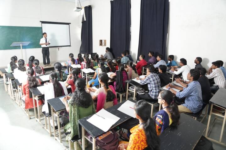 SJPN Trust's Hirasugar Institute of Technology, Belgaum campus photo 2