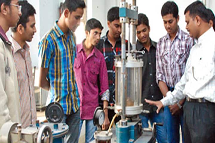 Priyadarshini Institute of Technology and Management, Guntur campus photo 3