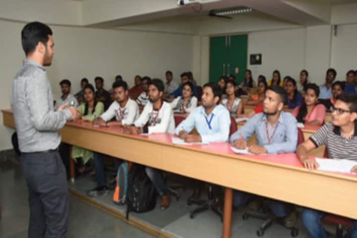 IILM Lucknow campus photo 2