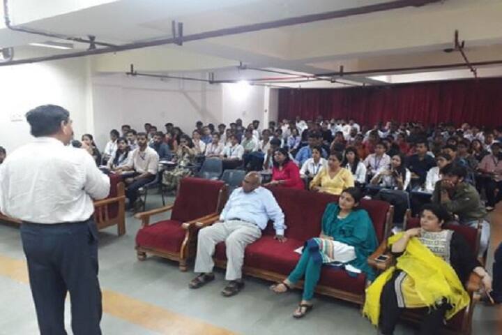 IILM Lucknow campus photo 5