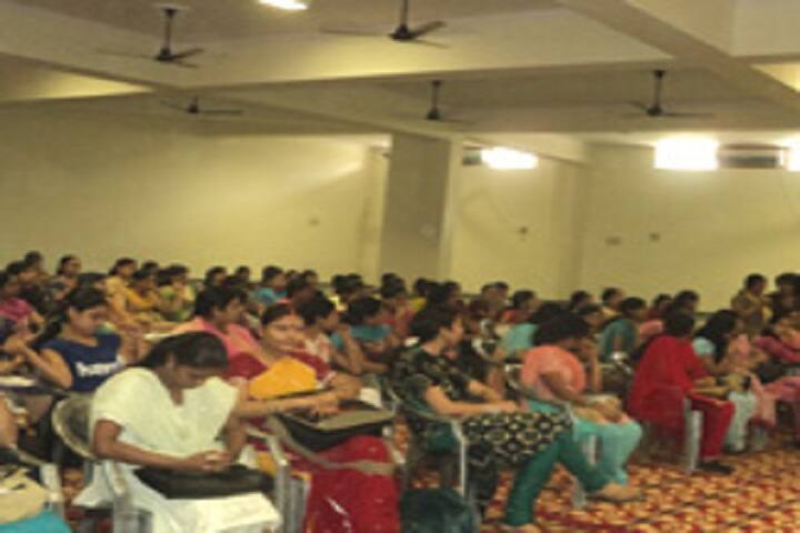 Rama Devi Kanya Mahavidyalaya, Noida campus photo 2