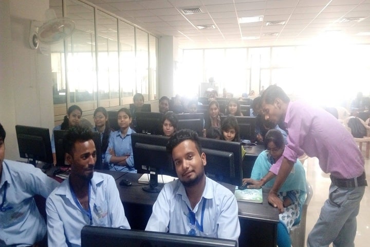 NRI College of Engineering and Management, Gwalior campus photo 3