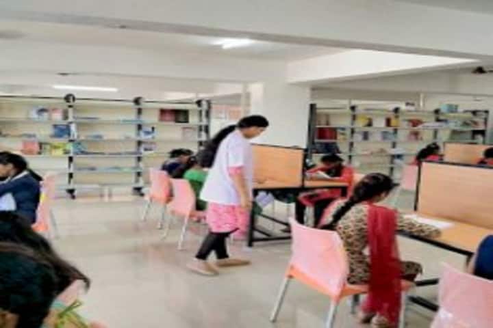 Meredian College, Mangalore campus photo 4