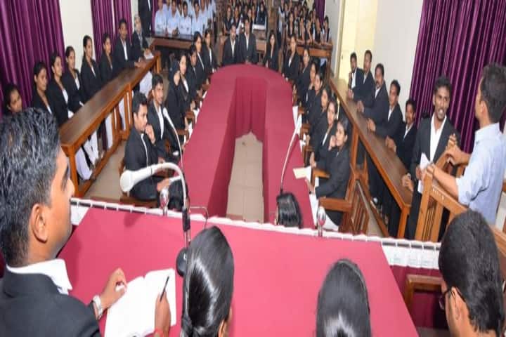 Vaikunta Baliga College of Law, Udupi campus photo 3