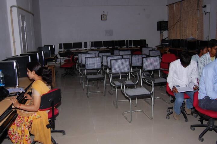 Ch Bansi Lal Government College, Loharu campus photo 5