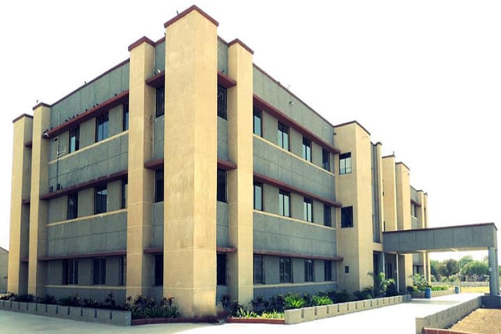 Om Engineering College, Junagadh campus photo 3