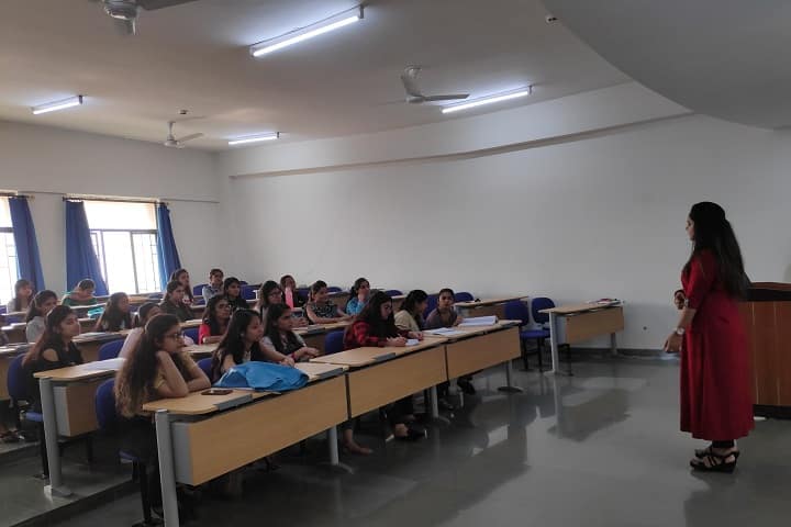 Amity University, Raipur campus photo 5