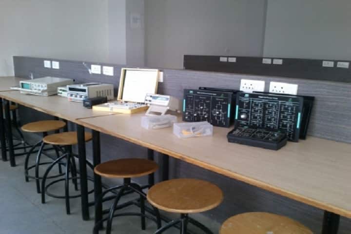 Jashodaba Polytechnic Institute, Sidhpur campus photo 3