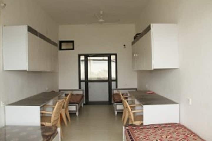 Jashodaba Polytechnic Institute, Sidhpur campus photo 4