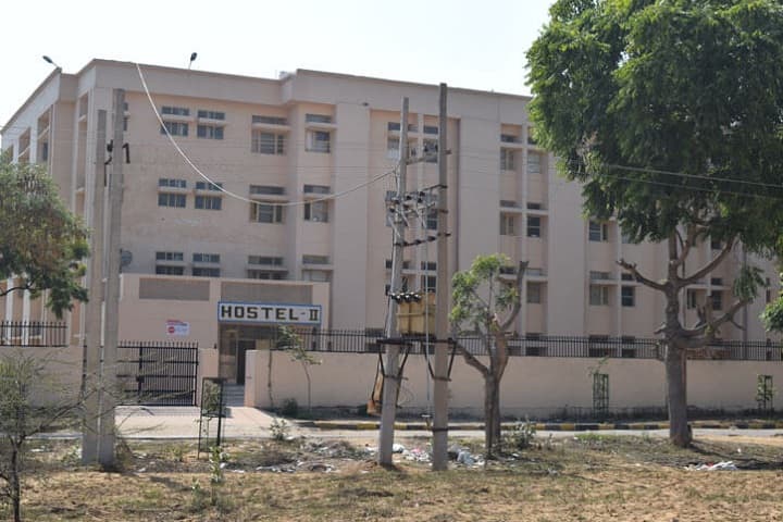 Rani Jhansi Laxmi Bai Government Polytechnic, Loharu campus photo 3