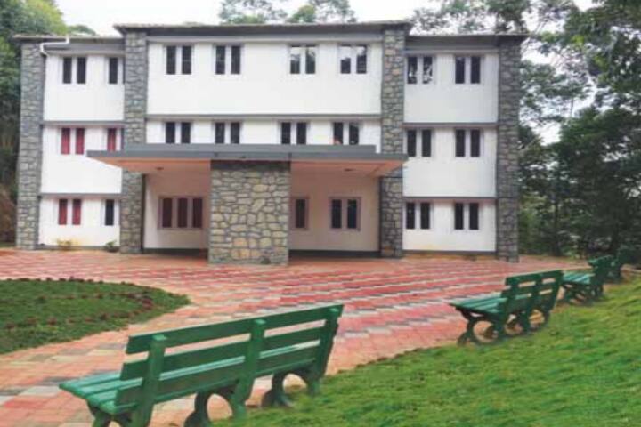 Mount Royal College, Munnar campus photo 5