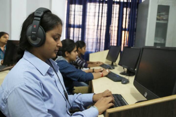 Yaduvanshi College of Engineering and Technology, Mahendergarh campus photo 3