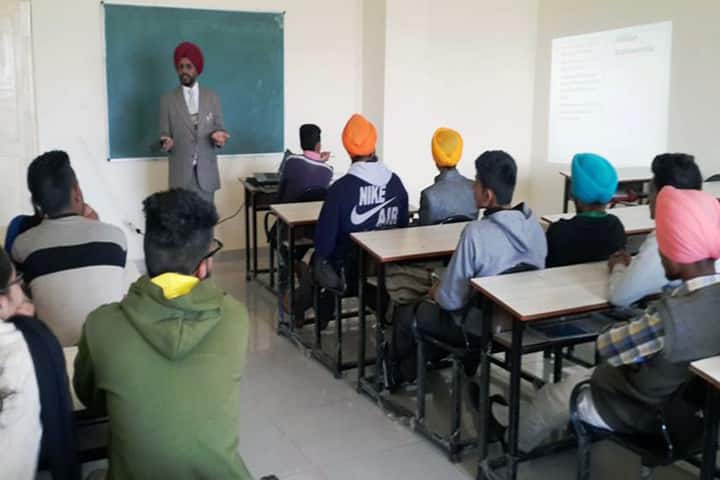 North West Institute of Engineering and Technology, Moga campus photo 2