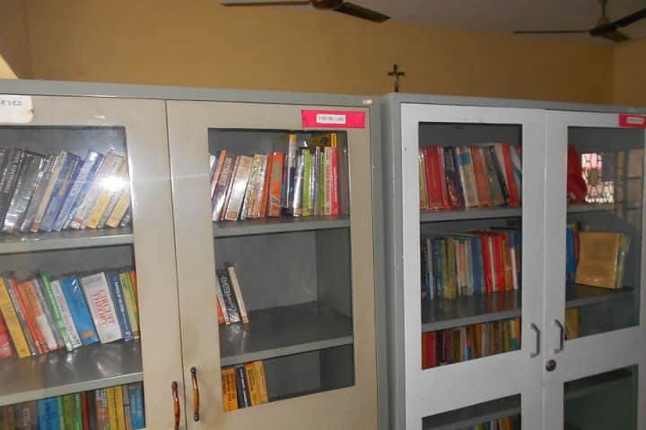 Sacred Heart Degree College, Sitapur campus photo 3