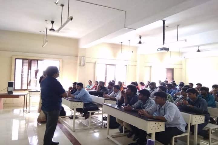 Dr MGR Educational and Research Institute, Chennai campus photo 3