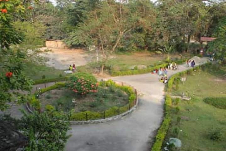 Prasanna Deb Women's College, Jalpaiguri campus photo 2
