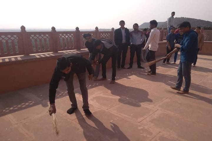 Veena Memorial Degree College, Karauli campus photo 3