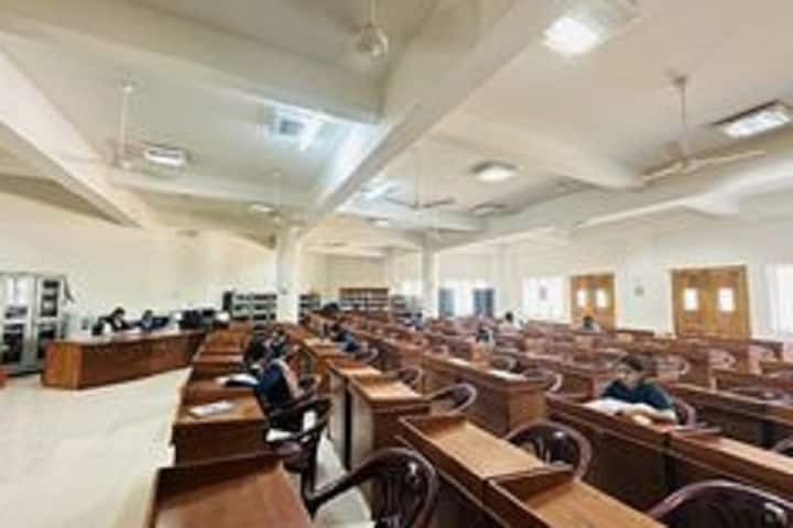 Government Dental College, Thrissur campus photo 3