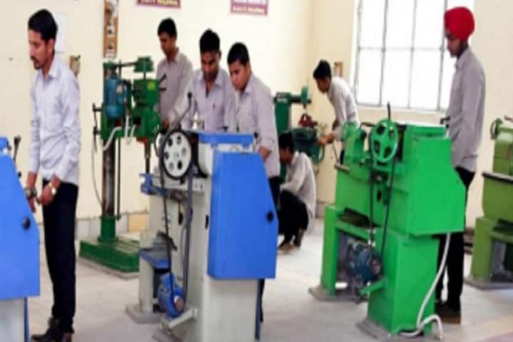 Guru Nanak Institute of Technology, Hoshiarpur campus photo 4