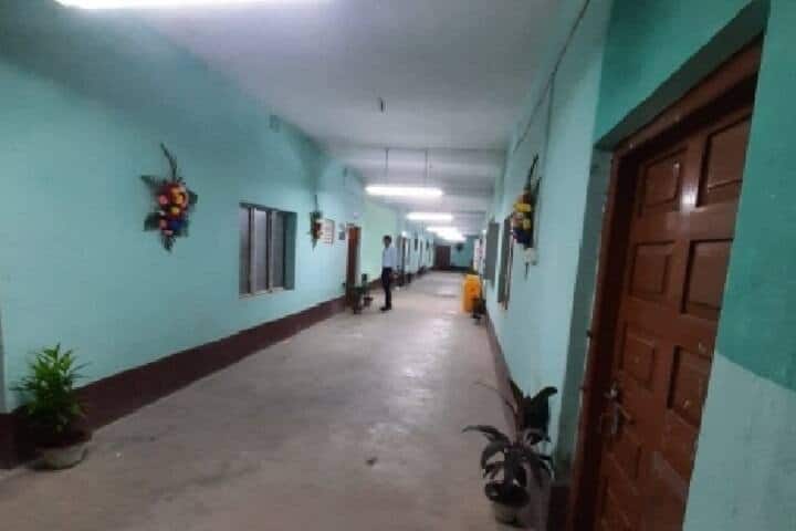Dr Meghnad Saha College, Uttar Dinajpur campus photo 3