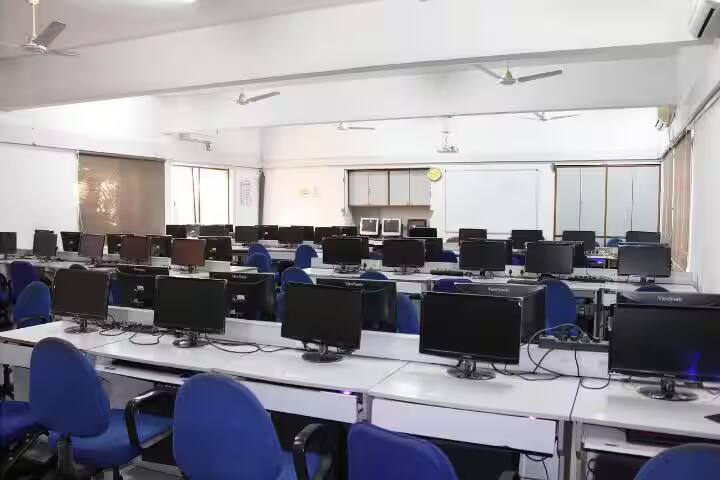 Sardar Vallabhbhai Global University, Ahmedabad campus photo 5