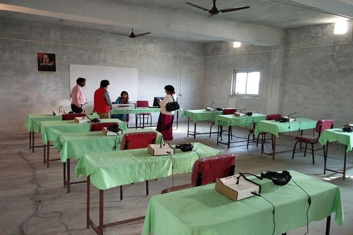 Jai Narayan Smarak Degree College, Allahabad campus photo 3