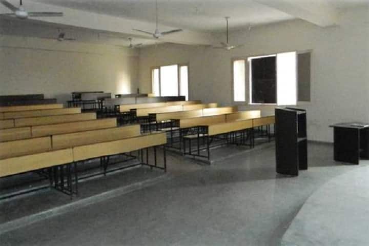 Khalsa College of Veterinary and Animal Science, Amritsar campus photo 3