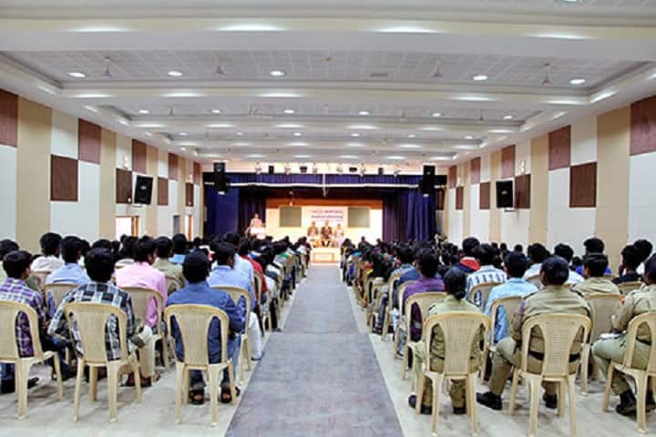 Seshadripuram Commerce College, Bangalore campus photo 2