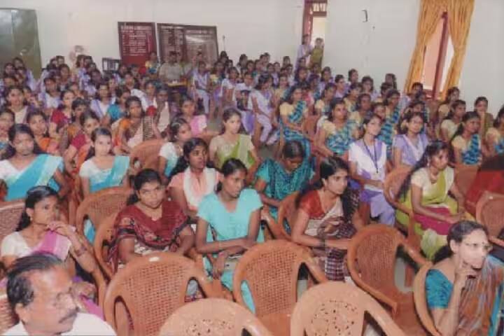 Sree Narayana College for Women, Kollam campus photo 4
