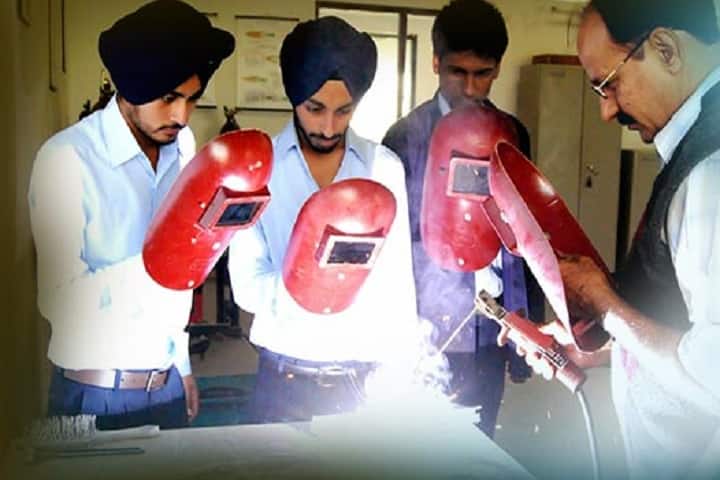 Maharishi Kashyap Government Polytechnic, Jattal campus photo 3