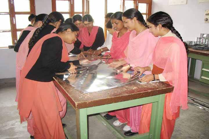 Government Polytechnic For Women, Kandaghat campus photo 2