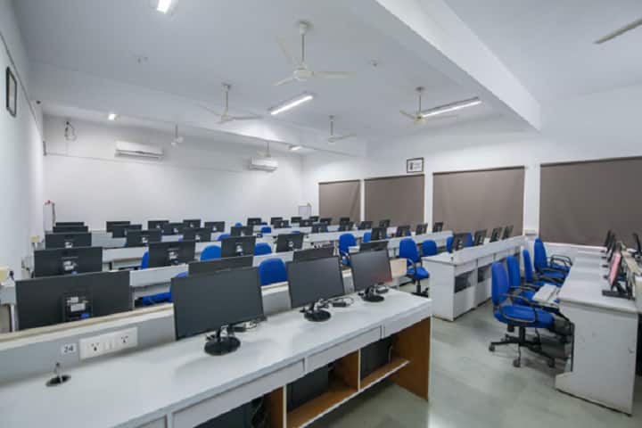 Chimanbhai Patel Institute of Management and Research, Ahmedabad campus photo 5